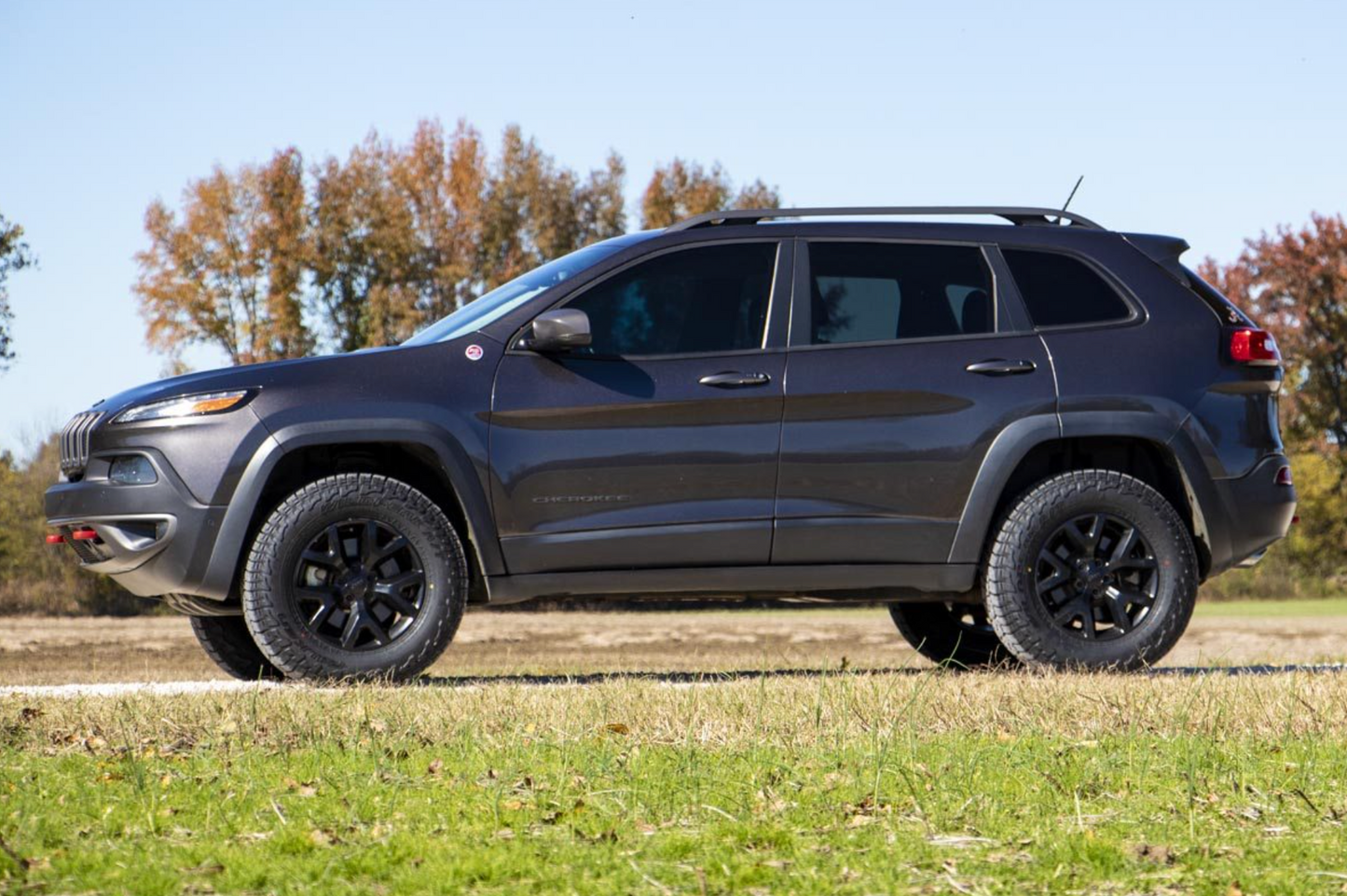 Kit de Elevación de Amortiguador de 2 Pulgadas RoughCountry para Jeep Cherokee KL 4WD (2014-2023)
