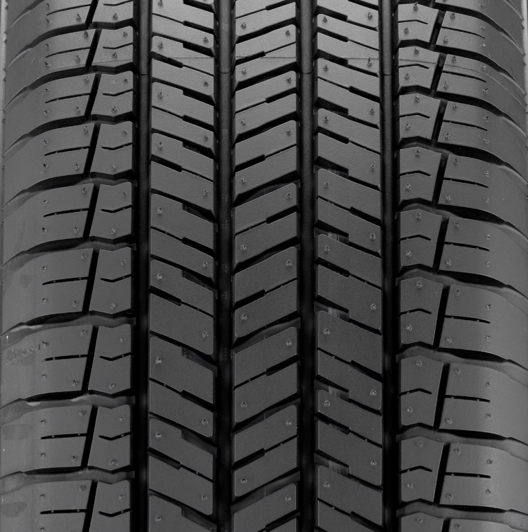 Juego de Llantas Yokohama BluEarth S34 215/45R17