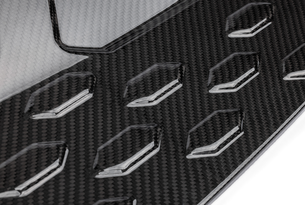 APR Intake System Cover - Fibra de Carbono - 2.0T EA888.4 MQB EVO