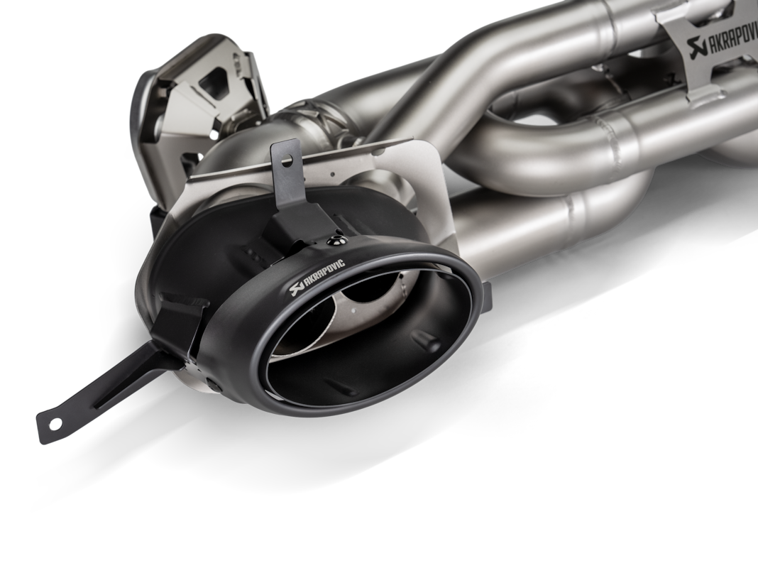 Escape Akrapovic Línea Slip-On Titanio Porsche 911 2025 S-PO/T/7